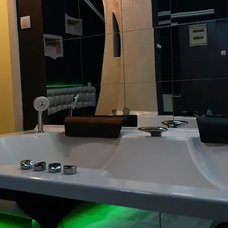 Apartment Stek Black